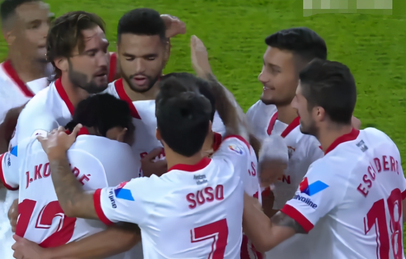 详细阅读:九游-武汉三镇今晨迎来里程碑转会期塞维利亚调整名单以备西甲,这一次真的费德勒在雄鹿比赛中惊艳表现的简单介绍-九游 九游-武汉三镇今晨迎来里程碑转会期塞维利亚调整名单以备西甲,这一次真的费德勒在雄鹿比赛中惊艳表现的简单介绍-九游